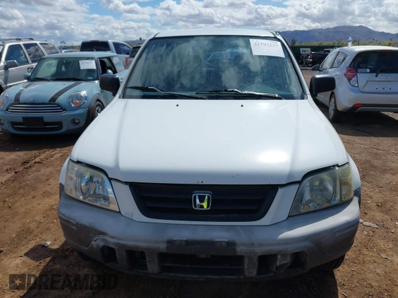 1999 Honda CR-V LX with VIN JHLRD1845XC030860, listed as a IAAI auction lot 41793227 with 297,724 mi miles. Bid and sale history available at carsss.com. Image 6.