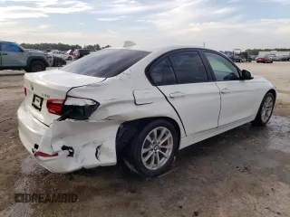 2018 BMW 3 Series 320i with VIN WBA8A9C54JK622857, listed as a Copart auction lot 44143685 with 0 mi miles and Salvage Title. Bid and sale history available at carsss.com. Image 3.