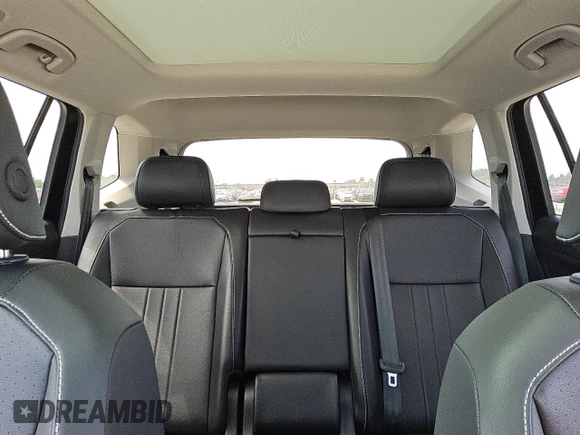 2024 Volkswagen Tiguan SE with VIN 3VVNB7AXXRM074896, listed as a Copart auction lot 52645015 with 13,872 mi miles and Clean title. Bid and sale history available at DreamBid. Image 10.