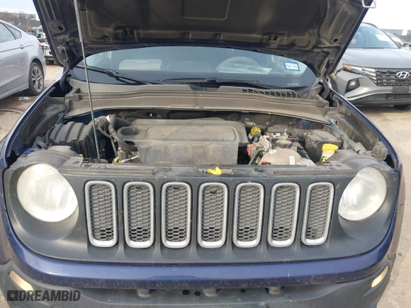 2017 Jeep Renegade Altitude with VIN ZACCJABB9HPG45573, listed as a IAAI auction lot 40929936 with 103,810 mi miles. Bid and sale history available at carsss.com. Image 10.