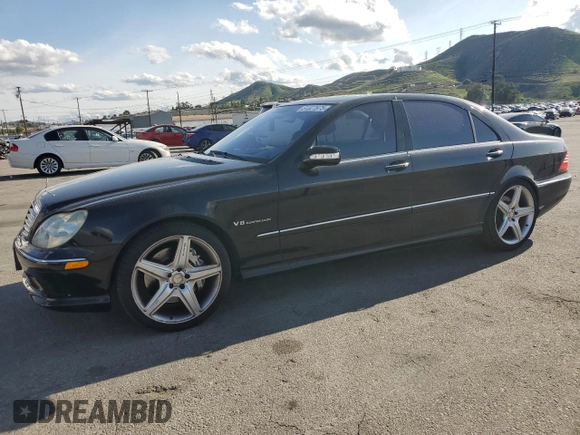 2004 Mercedes-Benz S 55 AMG with VIN WDBNG74J54A407159, listed as a Copart auction lot 51327975 with 129,074 mi miles and Salvage Title. Bid and sale history available at DreamBid. Image 1.