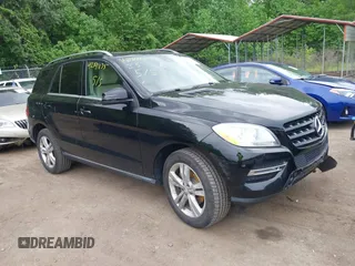 2014 Mercedes-Benz M 350 z VIN 4JGDA5HB9EA283643, wystawiony jako IAAI lot #42191835 z przebiegiem 92 552 mil mil oraz . Historia ofert i sprzedaży dostępna na DreamBid. Obrazek 1.