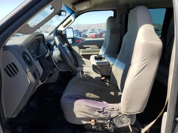 2008 Ford F-250 XL with VIN 1FTSW21598EC86197, listed as a Copart auction lot 73583674 with 160,562 mi miles and Salvage title. Bid and sale history available at DreamBid. Image 7.