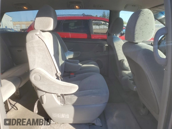 2010 Toyota Sienna with VIN 5TDZK4CCXAS335182, listed as a Copart auction lot 73518054 with 180,248 mi miles and Clean Title. Bid and sale history available at DreamBid. Image 11.