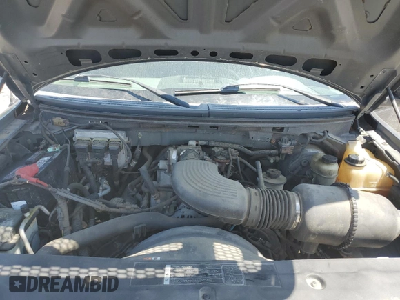 2005 Ford F-150 STX с VIN 1FTRX14W15FB67981, выставлен на аукционе Copart как лот 58006795 с пробегом 122 627 миль миль и Чистый • Clean title. История ставок и продаж доступна на DreamBid. Изображение 11.