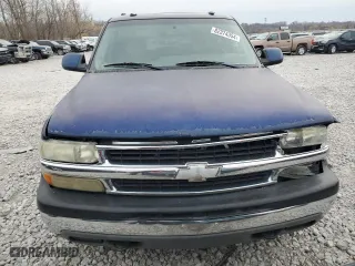 2003 Chevrolet Tahoe Z71 with VIN 1GNEK13T43R184426, listed as a Copart auction lot 82374354 with 274,860 mi miles and Salvage Title. Bid and sale history available at carsss.com. Image 5.