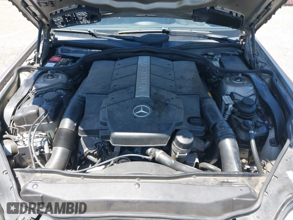 2004 Mercedes-Benz SL 500 z VIN WDBSK75F44F063970, wystawiony jako IAAI lot #42301998 z przebiegiem 108 480 mil mil oraz . Historia ofert i sprzedaży dostępna na DreamBid. Obrazek 10.