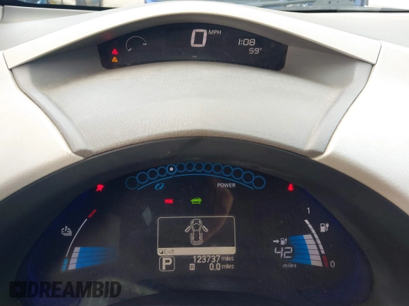 2011 Nissan LEAF SL-e with VIN JN1AZ0CPXBT007951, listed as a IAAI auction lot 41529439 with 123,737 mi miles. Bid and sale history available at carsss.com. Image 7.