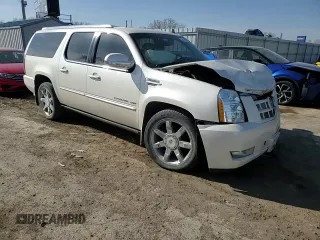 2013 Cadillac Escalade ESV Premium z VIN 1GYS4JEF3DR193014, wystawiony jako Copart lot #50716935 z przebiegiem 202 913 mil mil oraz Szkoda całkowita • Salvage title. Historia ofert i sprzedaży dostępna na DreamBid. Obrazek 11.