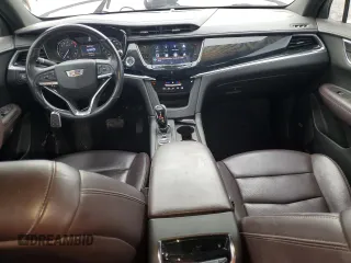 2021 Cadillac XT6 Premium Luxury z VIN 1GYKPCRS0MZ116319, wystawiony jako Copart lot #44315055 z przebiegiem 61 105 mil mil oraz Szkoda całkowita • Salvage title. Historia ofert i sprzedaży dostępna na DreamBid. Obrazek 8.