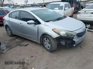 2015 Kia Forte LX with VIN KNAFK4A69F5388109, listed as a IAAI auction lot 41613274 with 97,214 mi miles. Bid and sale history available at carsss.com. Image 1.