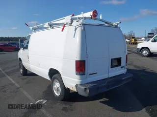 2006 Ford Econoline Cargo z VIN 1FTNE24L56DA64432, wystawiony jako IAAI lot #41888024 z przebiegiem 245 481 mil mil oraz . Historia ofert i sprzedaży dostępna na DreamBid. Obrazek 3.