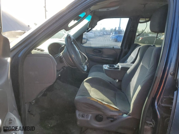 2002 Ford F-150 XLT with VIN 1FTRW07LX2KC22722, listed as a Copart auction lot 46000825 with 270,945 mi miles and Salvage Title. Bid and sale history available at carsss.com. Image 7.