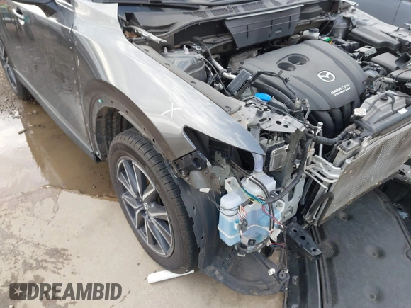 2018 Mazda CX-5 Grand Touring with VIN JM3KFBDM8J0441867, listed as a IAAI auction lot 41565147 with 62,466 mi miles. Bid and sale history available at carsss.com. Image 19.