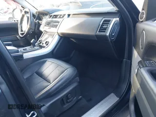2019 Land Rover Range Rover Sport Dynamic z VIN SALWR2RE5KA859861, wystawiony jako IAAI lot #41610330 z przebiegiem 29 768 mil mil oraz . Historia ofert i sprzedaży dostępna na DreamBid. Obrazek 5.