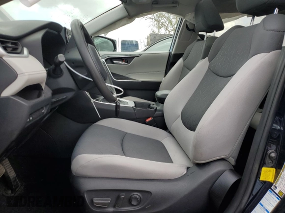 2021 Toyota RAV4 Hybrid XLE with VIN 4T3RWRFV7MU042518, listed as a Copart auction lot 50359205 with 44,422 mi miles and Salvage Title. Bid and sale history available at carsss.com. Image 7.