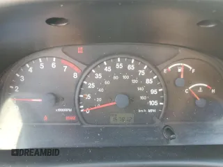 2000 Suzuki Vitara JLS z VIN 2S3TC52CXY6106646, wystawiony jako Copart lot #72450524 z przebiegiem 167 812 mil mil oraz Szkody całkowita. Historia ofert i sprzedaży dostępna na DreamBid. Obrazek 9.