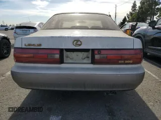 1993 Lexus ES 300 с VIN JT8VK13T2P0216808, выставлен на аукционе Copart как лот 85718454 с пробегом Не указан миль и Списание • Salvage title. История ставок и продаж доступна на DreamBid. Изображение 6.