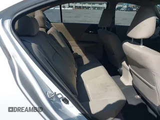 2015 Honda Accord Sedan LX with VIN 1HGCR2F33FA204165, listed as a IAAI auction lot 41631780 with 92,182 mi miles. Bid and sale history available at carsss.com. Image 8.