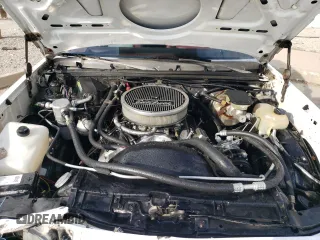 1984 Chevrolet El Camino z VIN 1GCCW80H2ER169455, wystawiony jako Copart lot #72604474 z przebiegiem 504 mil mil oraz Nie do naprawy • Non repairable. Historia ofert i sprzedaży dostępna na DreamBid. Obrazek 11.