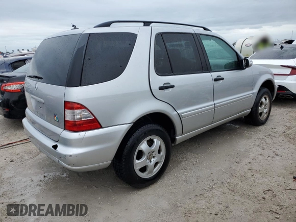 2003 Mercedes-Benz M-Class 3.2L with VIN 4JGAB54E13A395009, listed as a Copart auction lot 74373284 with 232,322 mi miles and Salvage Title. Bid and sale history available at carsss.com. Image 3.