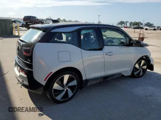 2018 BMW i3 with VIN WBY7Z2C52JVE64727, listed as a Copart auction lot 61073513 with 71,690 mi miles. Bid and sale history available at carsss.com. Image 3.