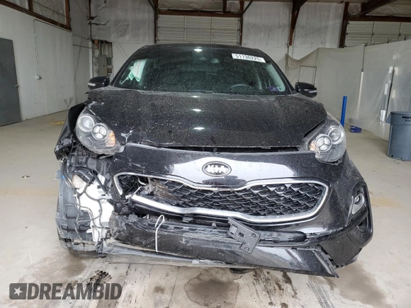 2022 Kia Sportage LX with VIN KNDPMCAC2N7998213, listed as a Copart auction lot 51130225 with 33,555 mi miles and Salvage Title. Bid and sale history available at carsss.com. Image 5.