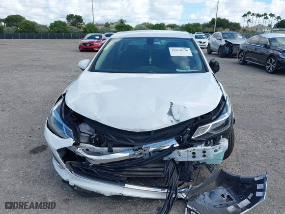 2017 Chevrolet Cruze LT with VIN 1G1BE5SM1H7271829, listed as a IAAI auction lot 40826236 with NaN miles. Bid and sale history available at carsss.com. Image 12.