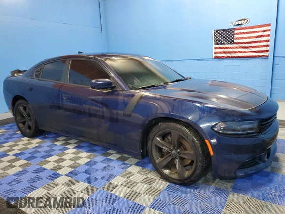 2017 Dodge Charger R/T with VIN 2C3CDXCT4HH563659, listed as a Copart auction lot 58068765 with 109,046 mi miles and Clean title. Bid and sale history available at DreamBid. Image 4.