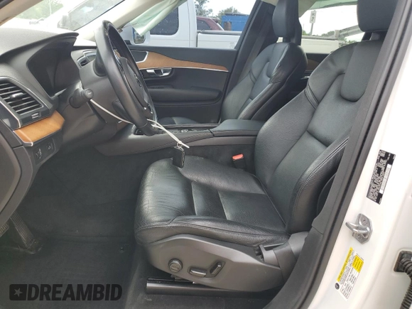 2021 Volvo XC90 Momentum with VIN YV4A22PK7M1700144, listed as a Copart auction lot 64544455 with 57,941 mi miles and Salvage title. Bid and sale history available at DreamBid. Image 7.