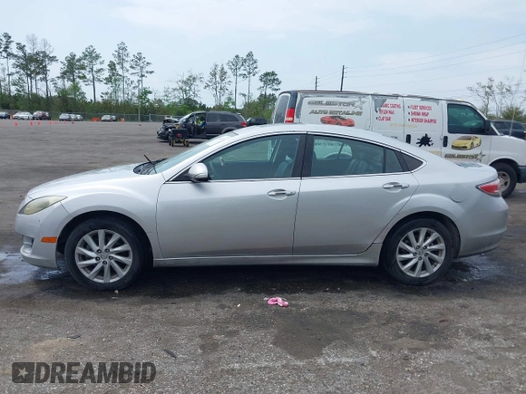 2011 Mazda 6 i Touring with VIN 1YVHZ8CH8B5M02633, listed as a IAAI auction lot 41869925 with 176,156 mi miles and . Bid and sale history available at DreamBid. Image 14.