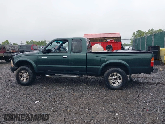 2000 Toyota Tacoma PreRunner with VIN 5TESM92N4YZ695931, listed as a IAAI auction lot 42352013 with 194,454 mi miles and . Bid and sale history available at DreamBid. Image 15.