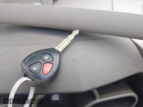 2009 Toyota Matrix S z VIN 2T1KE40E49C006934, wystawiony jako IAAI lot #42076361 z przebiegiem 151 944 mil mil oraz . Historia ofert i sprzedaży dostępna na DreamBid. Obrazek 11.