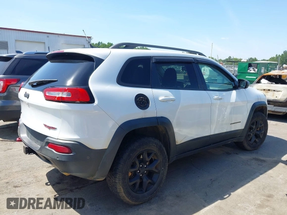 2015 Jeep Cherokee Trailhawk с VIN 1C4PJMBS5FW654399, выставлен на аукционе IAAI как лот 42550114 с пробегом 205 542 миль миль и . История ставок и продаж доступна на DreamBid. Изображение 12.