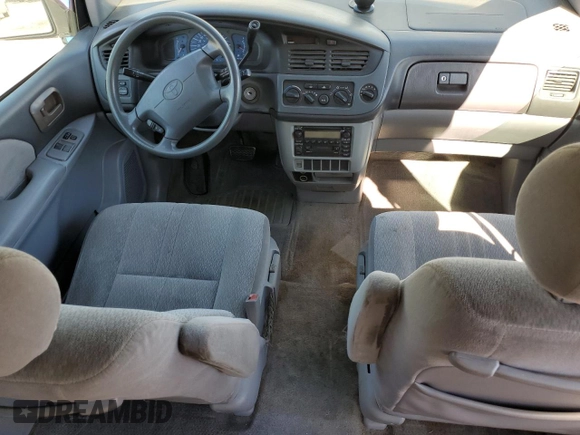 2003 Toyota Sienna CE with VIN 4T3ZF19C83U535893, listed as a Copart auction lot 46493325 with 154,355 mi miles and Salvage Title. Bid and sale history available at carsss.com. Image 8.