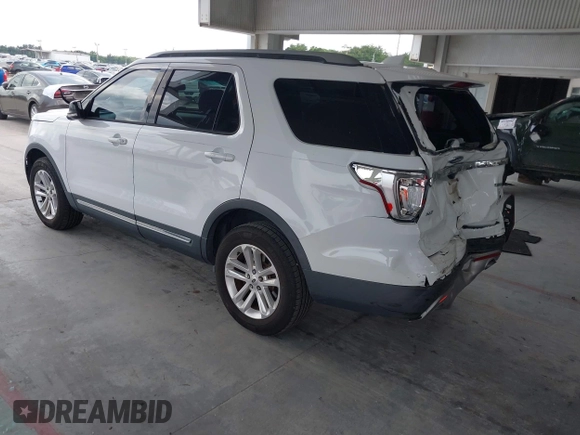 2017 Ford Explorer XLT с VIN 1FM5K7DHXHGB38068, выставлен на аукционе IAAI как лот 42720237 с пробегом 107 155 миль миль и . История ставок и продаж доступна на DreamBid. Изображение 3.