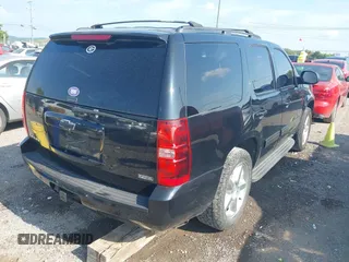 2012 Chevrolet Tahoe LS z VIN 1GNSCAE04CR271133, wystawiony jako IAAI lot #42739581 z przebiegiem 172 439 mil mil oraz . Historia ofert i sprzedaży dostępna na DreamBid. Obrazek 4.