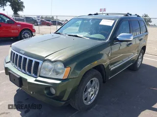 2006 Jeep Grand Cherokee Overland with VIN 1J8HR68286C331619, listed as a IAAI auction lot 42550576 with 196,937 mi miles and . Bid and sale history available at DreamBid. Image 2.