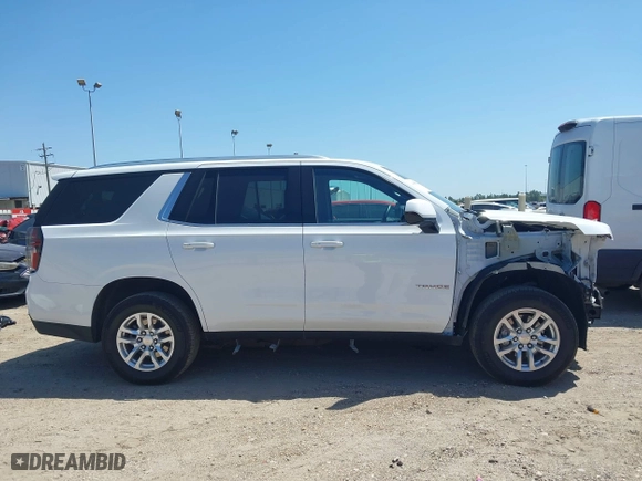 2024 Chevrolet Tahoe LT with VIN 1GNSCNKD2RR242589, listed as a IAAI auction lot 42008136 with 35,204 mi miles. Bid and sale history available at carsss.com. Image 14.