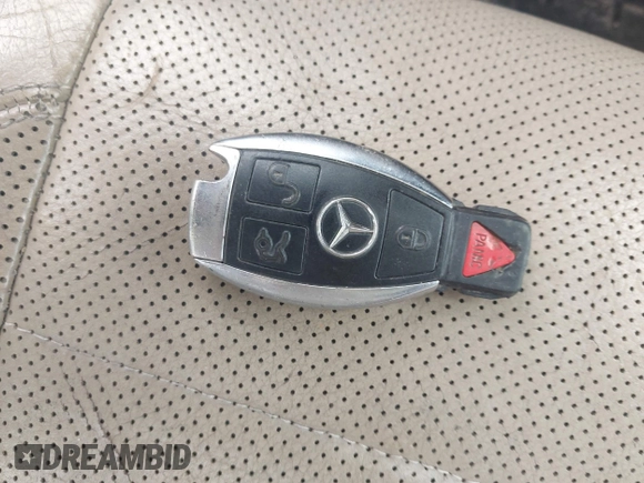 2010 Mercedes-Benz E 550 with VIN WDDKJ7CB9AF037399, listed as a IAAI auction lot 42108170 with 177,557 mi miles and . Bid and sale history available at DreamBid. Image 11.