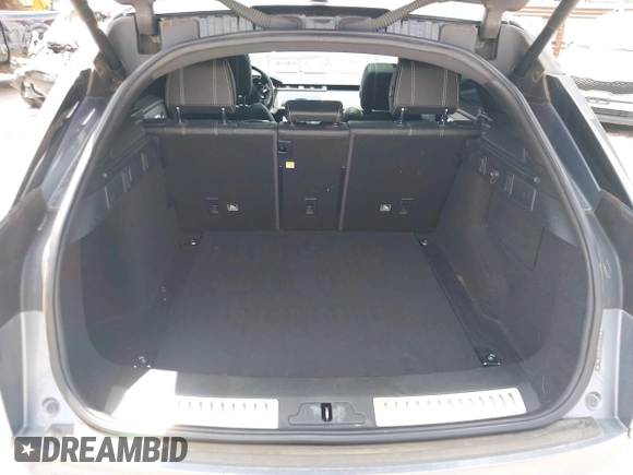 2018 Land Rover Range Rover Velar S z VIN SALYB2RN4JA744079, wystawiony jako IAAI lot #42392868 z przebiegiem 87 313 mil mil oraz . Historia ofert i sprzedaży dostępna na DreamBid. Obrazek 16.
