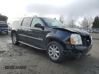 2014 GMC Yukon XL Denali with VIN 1GKS2MEFXER105451, listed as a Copart auction lot 87969055 with 195,639 mi miles and Salvage Title. Bid and sale history available at carsss.com. Image 4.