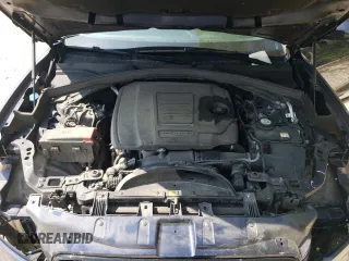 2022 Jaguar F-Pace S z VIN SADCJ2EX5NA698297, wystawiony jako Copart lot #58748925 z przebiegiem 46 525 mil mil oraz Szkoda całkowita • Salvage title. Historia ofert i sprzedaży dostępna na DreamBid. Obrazek 12.