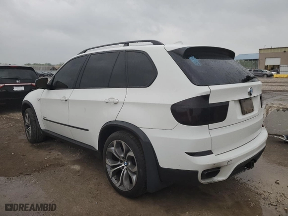 2012 BMW X5 50i with VIN 5UXZV8C51CL424173, listed as a Copart auction lot 49972364 with 178,171 mi miles and Salvage Title. Bid and sale history available at carsss.com. Image 2.