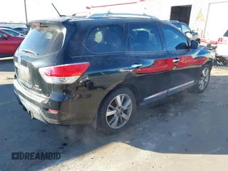 2014 Nissan Pathfinder Platinum with VIN 5N1AR2MM3EC692923, listed as a IAAI auction lot 41400968 with 202,186 mi miles and . Bid and sale history available at DreamBid. Image 4.