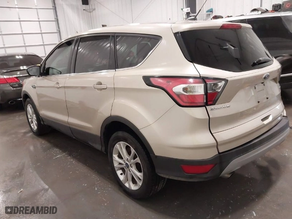 2017 Ford Escape SE with VIN 1FMCU0GD1HUE66952, listed as a IAAI auction lot 41750959 with 86,442 mi miles. Bid and sale history available at carsss.com. Image 3.