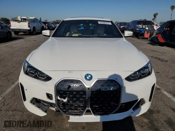 2024 BMW i4 eDrive35 with VIN WBY43AW0XRFR93179, listed as a Copart auction lot 52396475 with 14,905 mi miles and Salvage Title. Bid and sale history available at carsss.com. Image 5.
