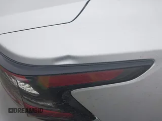 2019 Nissan Maxima Platinum z VIN 1N4AA6AV6KC372254, wystawiony jako IAAI lot #41519515 z przebiegiem 124 326 mil mil oraz . Historia ofert i sprzedaży dostępna na DreamBid. Obrazek 6.