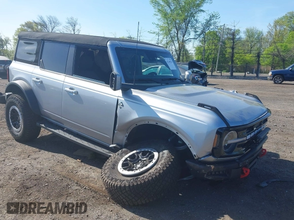 2024 Ford Bronco Outer Banks with VIN 1FMDE8BH9RLA87599, listed as a IAAI auction lot 42140524 with 2,606 mi miles and . Bid and sale history available at DreamBid. Image 1.