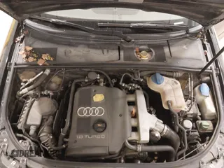 2004 Audi A4 1.8T z VIN WAUAC48HX4K011740, wystawiony jako IAAI lot #42181253 z przebiegiem 133 634 mil mil oraz . Historia ofert i sprzedaży dostępna na DreamBid. Obrazek 10.